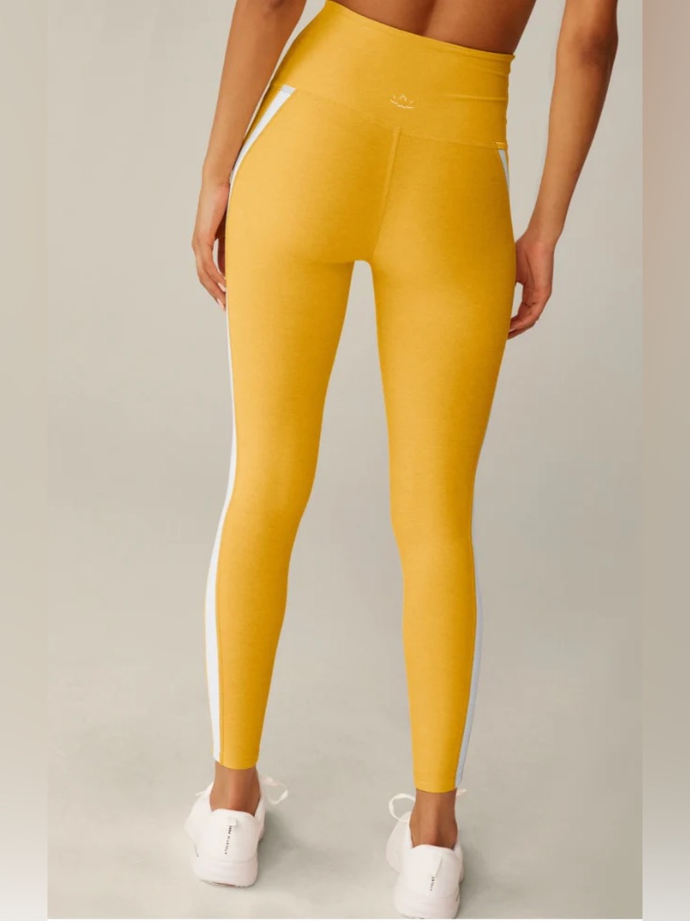 Beyond Yoga SPACEDYE TOP LINE MIDI LEGGING IN SUNFLOWER HEATHER - Picture 2 of 5